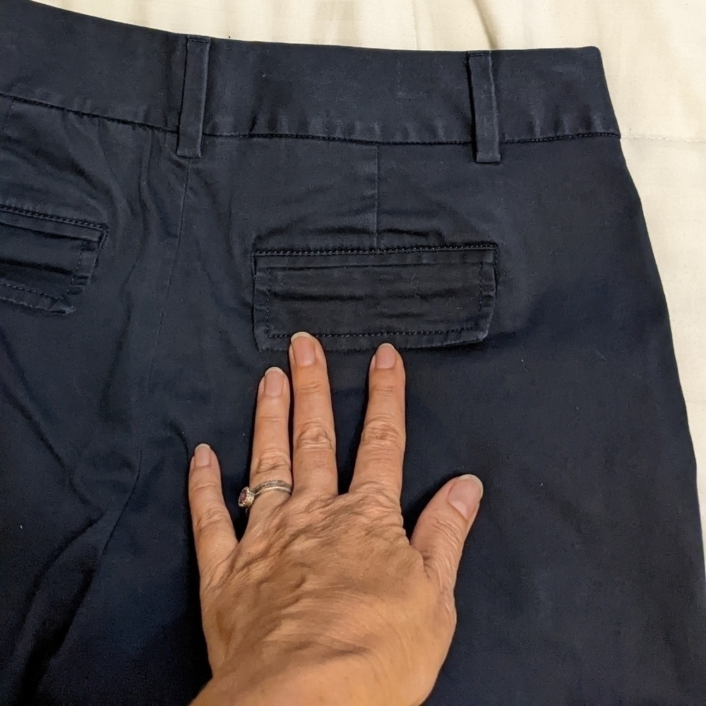 BANANA Republic Chino Long Shorts Size 0 - Picture 2 of 8